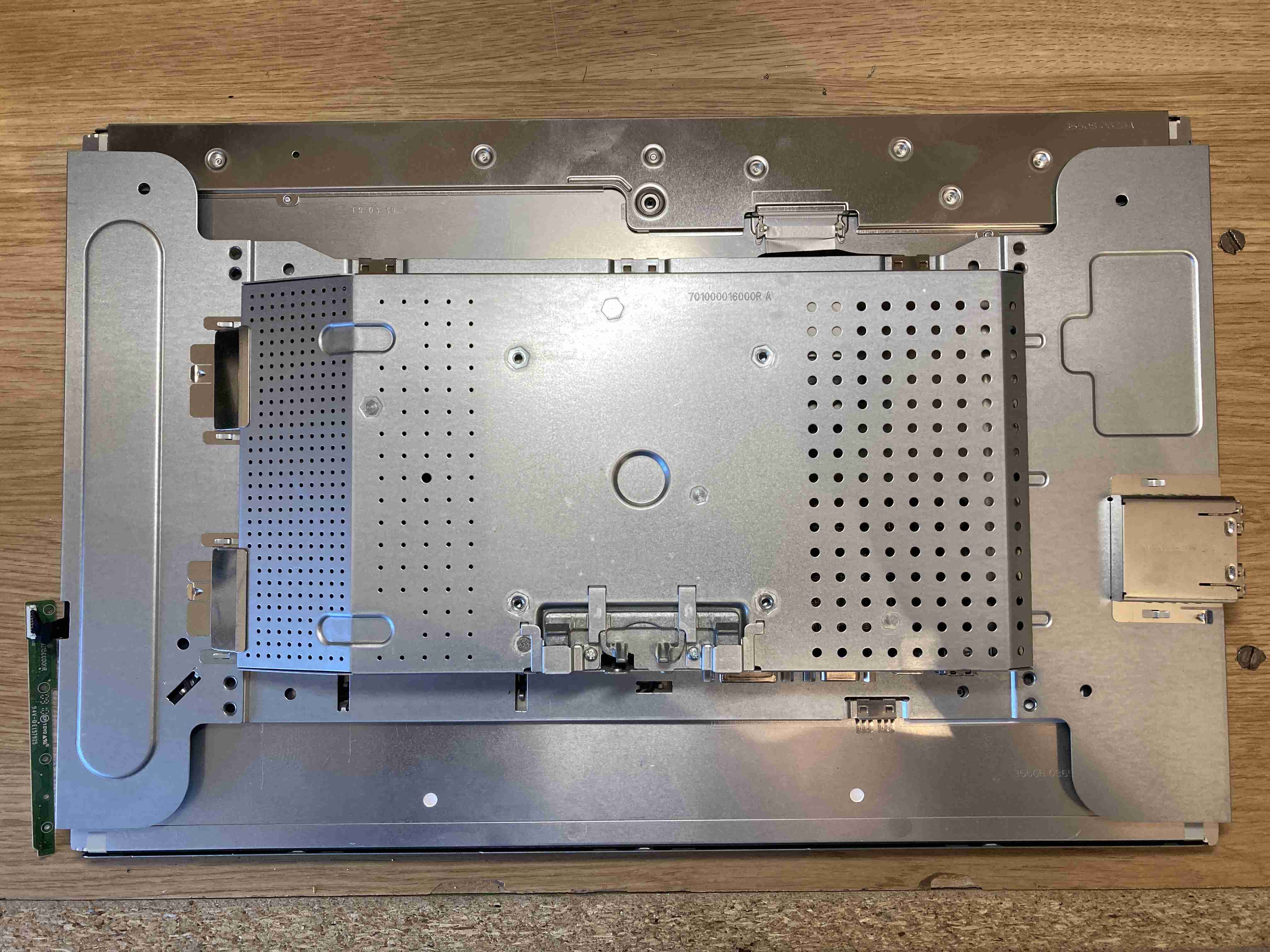 LCD gear